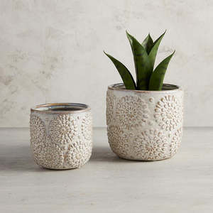 Pot Planter - Embossed Flower