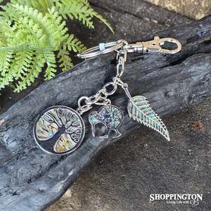 Keyrings: Keyring Bag Charm - Tree of Life, kiwi & Fern
