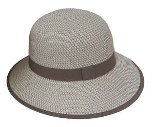 Bucket hat with wide trim