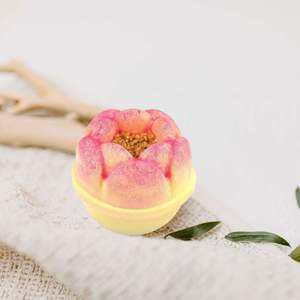 Cosmetics Skincare: Bomb Cosmetics Raw Bath Blaster - Marigold