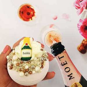 Cosmetics Skincare: Bomb Cosmetics Bath Blaster - Fizz The Season