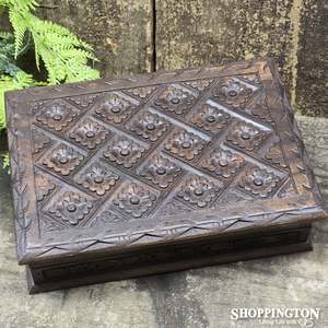 Jewellery Boxes Findings: Jewellery Box - Carved Wooden Jewellery Box - 20cm x 16cm