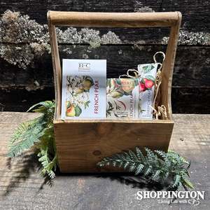 Aromatherapy Candles: Gift Basket - French Pear