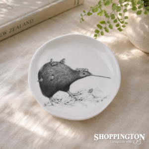 Home Living: Trinket Dish - Brown Kiwi Walking with Aroha
