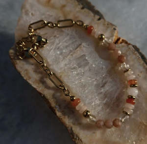 Bracelet - Precious Stones & Chain
