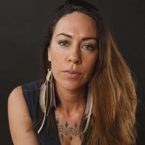All Gift Collections: Earrings - Whare Tūpuna | Old Bones