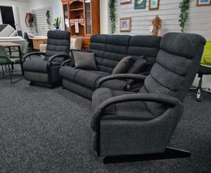 Genuine La-Z-Boy Anika Recliner Suite in Braxton Onyx - Zone