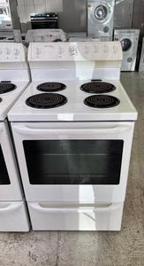 Fisher & Paykel 60cm Freestanding Paprika Stove - Zone