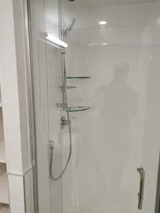 Glass Shelves: Bathroom Glass Shelves