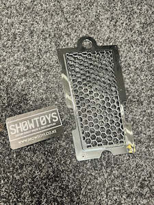 Harley M8 Softail Chrome Radiator Grill