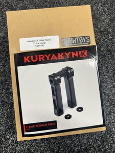 Handlebars: Harley 8" Straight Risers