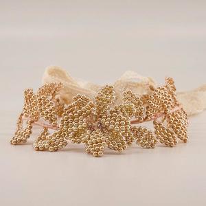 The Snowflake Pearl Luxury Hair Garland