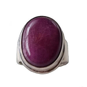 Rings: 925 Sterling Silver and Purple Agate Ring