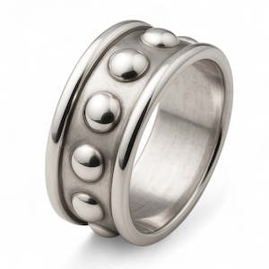 Single Row Polished .925 Sterling Silver Band