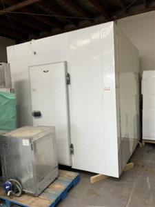 Used Commercial Kitchen Equipment: JKS Freezer Room