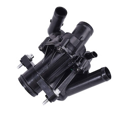 Mercedes Benz M270 W176  Thermostat Housing - A2702000615