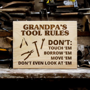 Frontpage: Grandpas Tools Plaque