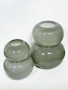 Vases: Lasi Vases in Jade