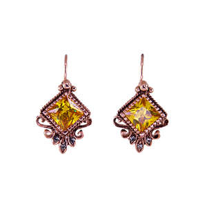 Decorative Earrings: Decorative Bright Citrine Earrings