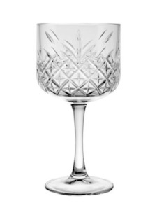Glassware: Timeless Gin Cocktail Glass