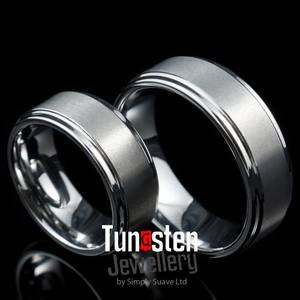 Products: Matching Pair Wedding Rings PERIHELION by Simply Suave