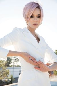 Pink: Shane 2398