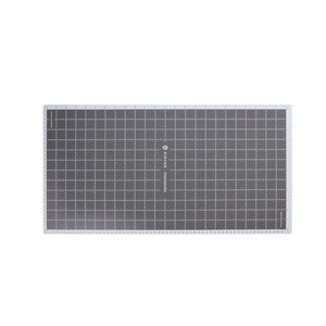 SINGER® MOMENTO™ 12 inch x 24 inch Standard Grip Mat - Singer New Zealand