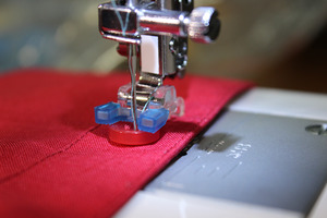 Products: Button Sewing Snap-on Presser Foot - Singer Presser Feet