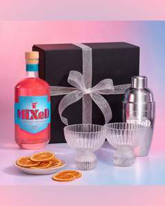 Flirty Cosmopolitan Gift Set – Premium Cocktail Gift Box