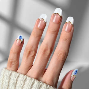Press On Nails: Porcelain Bloom - Oval Sustainable Nails