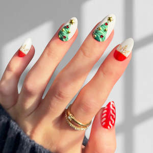 Press On Nails: Xmas Cheer - Almond Sustainable Nails