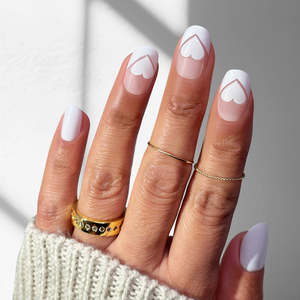 Press On Nails: Elegant Love - Oval Medium - Sustainable Nails