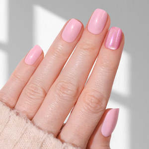 Press On Nails: Pink Glow - Squoval Sustainable Nails