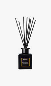 Home 1: Maraca | Scented Diffuser - Bourgeons De Cassis