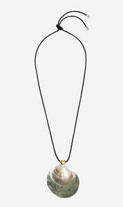 The Gift Guide: Jasmin Sparrow | Oro Necklace