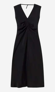 Sale Dresses 1: Silk Laundry | Pleated Dress - Black