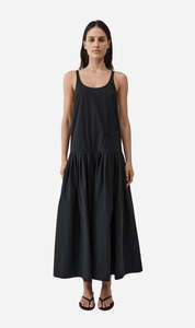 St Agni | Relaxed Pleat Dress - Black