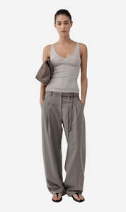 St Agni | Tailored Barrel Pants - Light Taupe