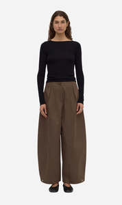 Assembly Label | Jasmine Cotton Adjustable Barrel Leg Pant - Military