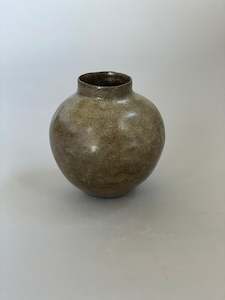 HANDMADE VESSEL EARTH SMALL