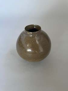 Ceramics: HANDMADE VESSEL EARTH