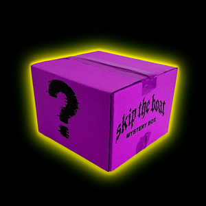 All: HOODIE/SWEATSHIRT MYSTERY BOX