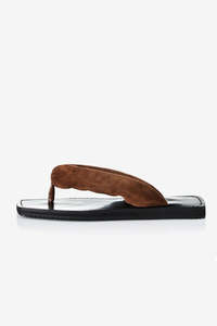Alias Mae: Alias Mae Chase Sandal - Mocha Suede