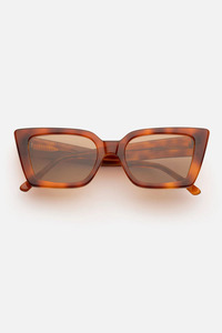 Lu Goldie: Lu Goldie Lucia Sunglasses - Chestnut