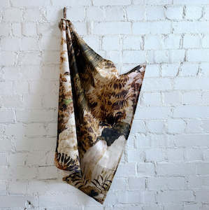 Bianca Lorenne Tea Towel | Floresta Lark