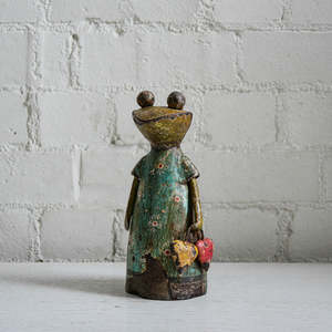 Vintage Metal Friend | 32. Blue Flower Frog With Hearts