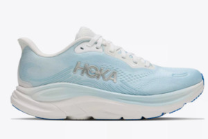 Womens: HOKA CLIFTON 11 (REGULAR WIDTH) WOMENS