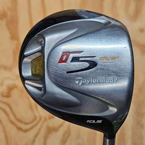 Used: TaylorMade r5 dual 10.5 degree driver RH Stiff