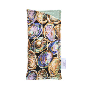 Pause & Unwind: Quilted Fabric Glasses Case – ‘Paua Dreams’