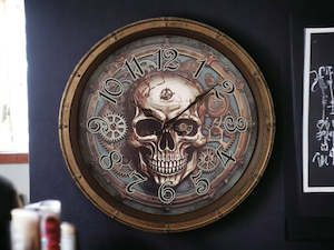 Skulls: Skull Clock